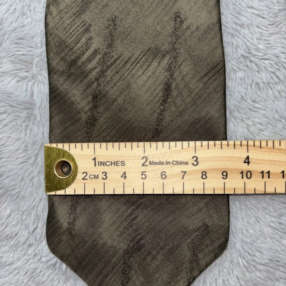 Vtg Arrow Men's Necktie Tie Silk Olive‎ Green Made in USA 60in